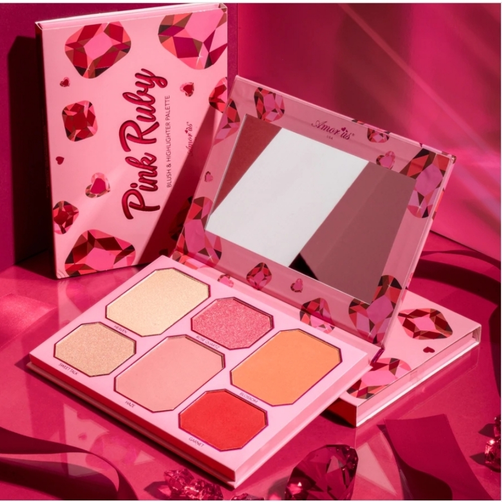 Blush and highlight pallete